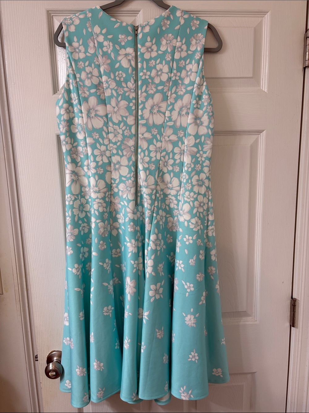 Danny & Nicole Aqua Dress with White Floral Motif - Picture 3 of 3